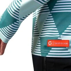 Gareth & Lucas Skipully The Two - Heren XL - 100% Gerecycled Polyester - Midlayer Sportshirt - Wintersport 12 Gareth & Lucas Skipully The Two - Heren XL - 100% Gerecycled Polyester - Midlayer Sportshirt - Wintersport -Ski Gemeenschap 1200x1200 78