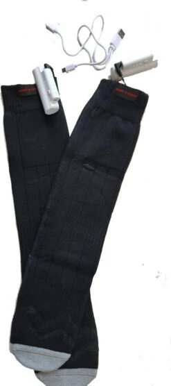 Batterij Elektrisch Verwarmde Sokken - Oplaadbaar Batterijsokken - Unisex | Swim Chicky & Swim Hunky -Ski Gemeenschap 533x1200