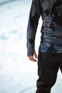 Gareth & Lucas Skipully The Three - Heren XL - 100% Gerecycled Polyester - Midlayer Sportshirt - Wintersport 14 Gareth & Lucas Skipully The Three - Heren XL - 100% Gerecycled Polyester - Midlayer Sportshirt - Wintersport -Ski Gemeenschap 800x1200 27