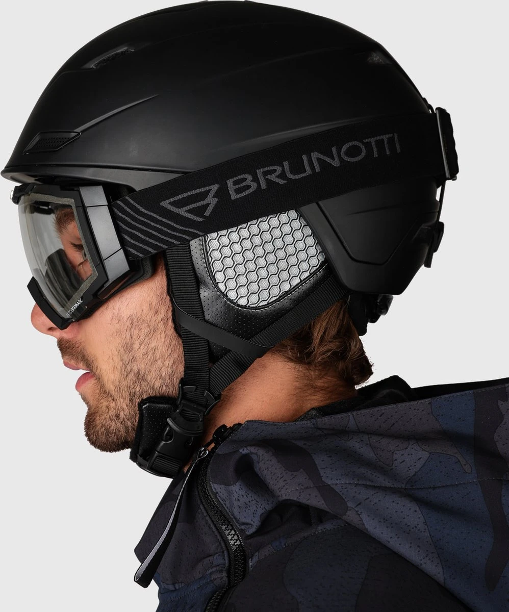 Brunotti Thunder Photochromic Skibril - Zwart | Categorie 2-4 5 Brunotti Thunder Photochromic Skibril - Zwart | Categorie 2-4 - Afbeelding 5